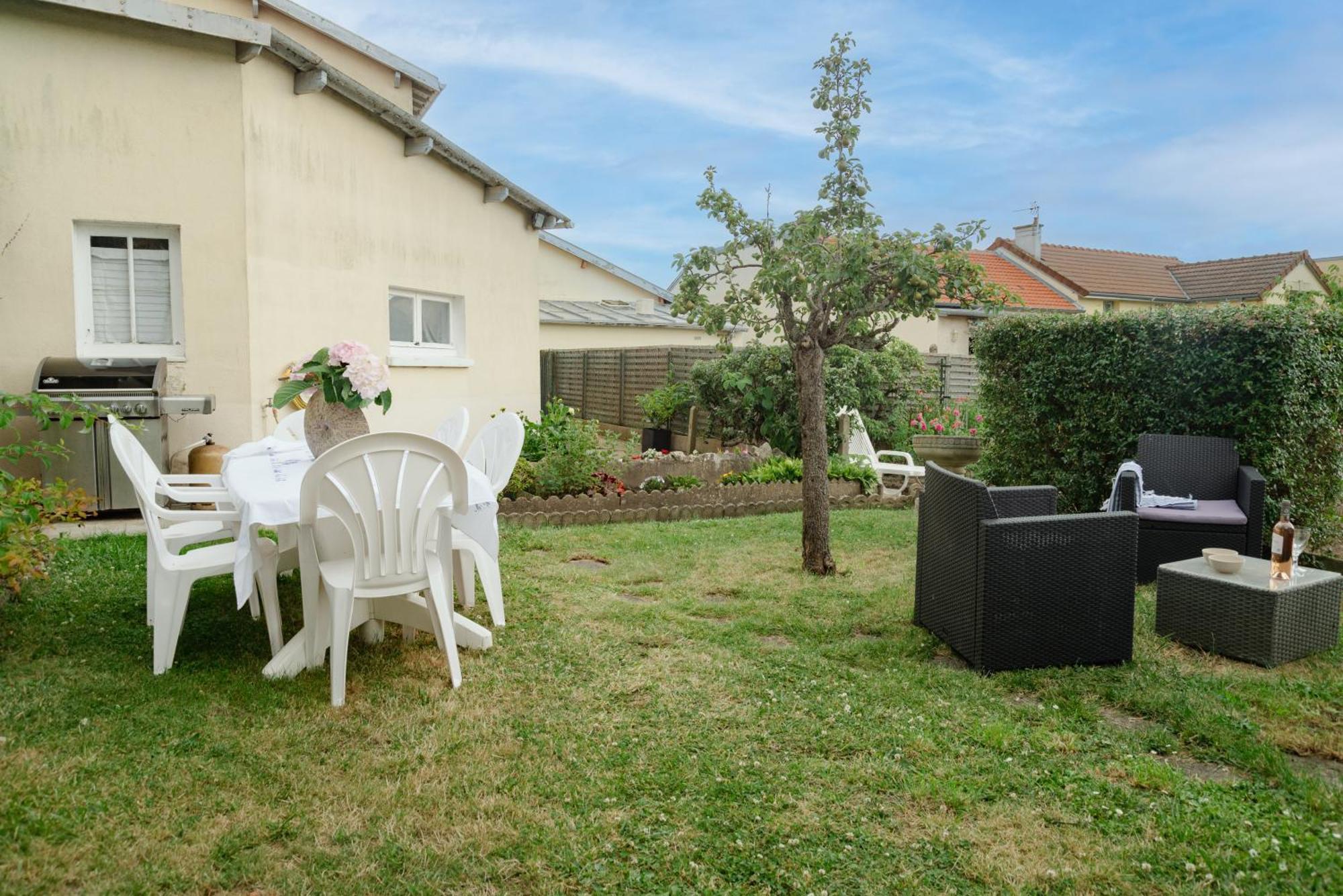 5 Min Chateau Charmante Maison Et Son Jardin Prive فيرفاي المظهر الخارجي الصورة